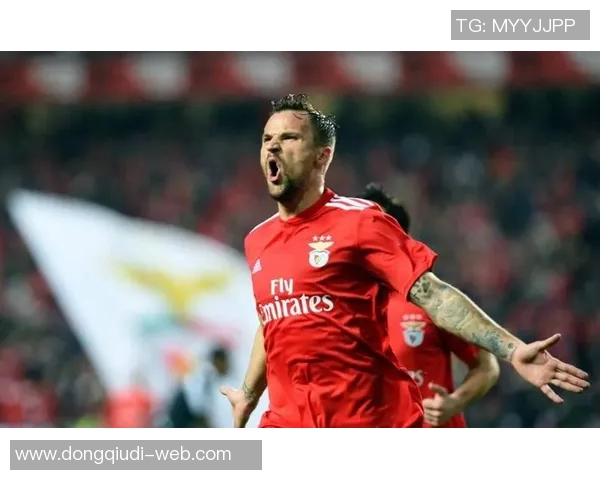 国王杯精彩对决本菲卡逆转波尔图红牌争议引发全场热议