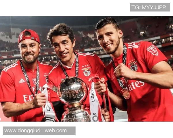 国王杯激战多特蒙德与本菲卡战平点球大战引发全场狂欢