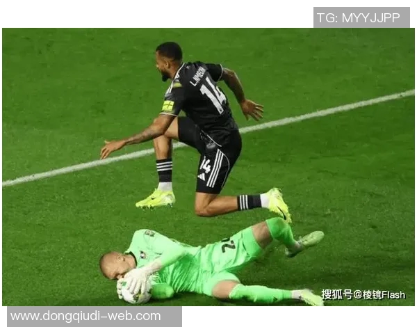 英超经典对决拜仁点球大战逆转AC米兰精彩瞬间回顾