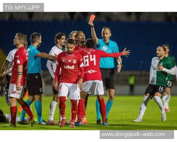 意甲激战本菲卡狂胜尤文图斯五球帽子戏法引发争议判罚风波