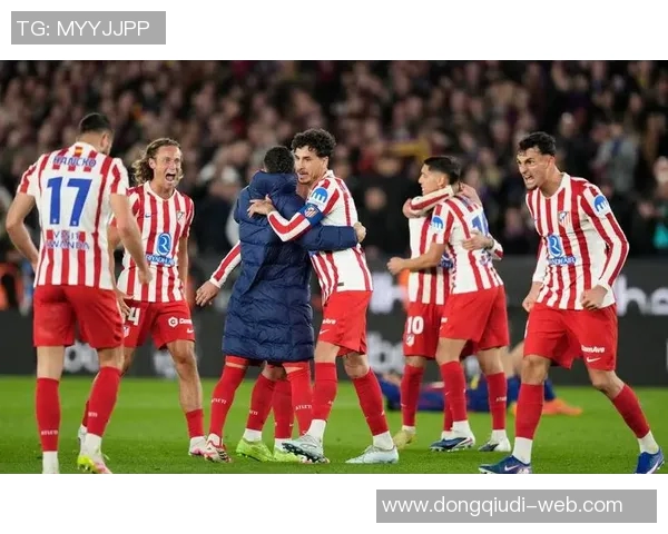 国王杯惊天逆转巴萨4-0击败拜仁引发全场狂欢与热议